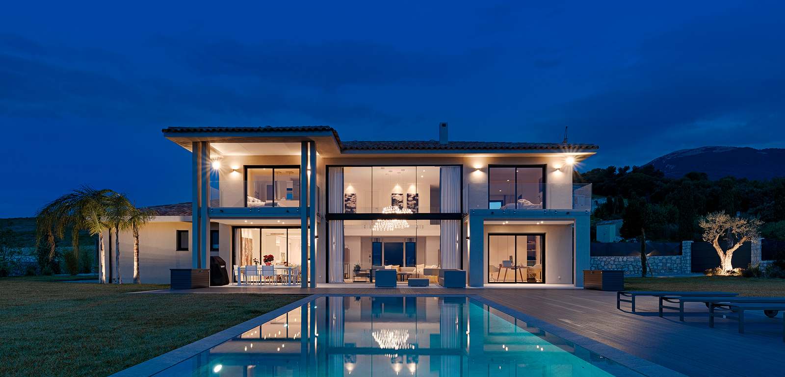 Cannes’da İki Villa