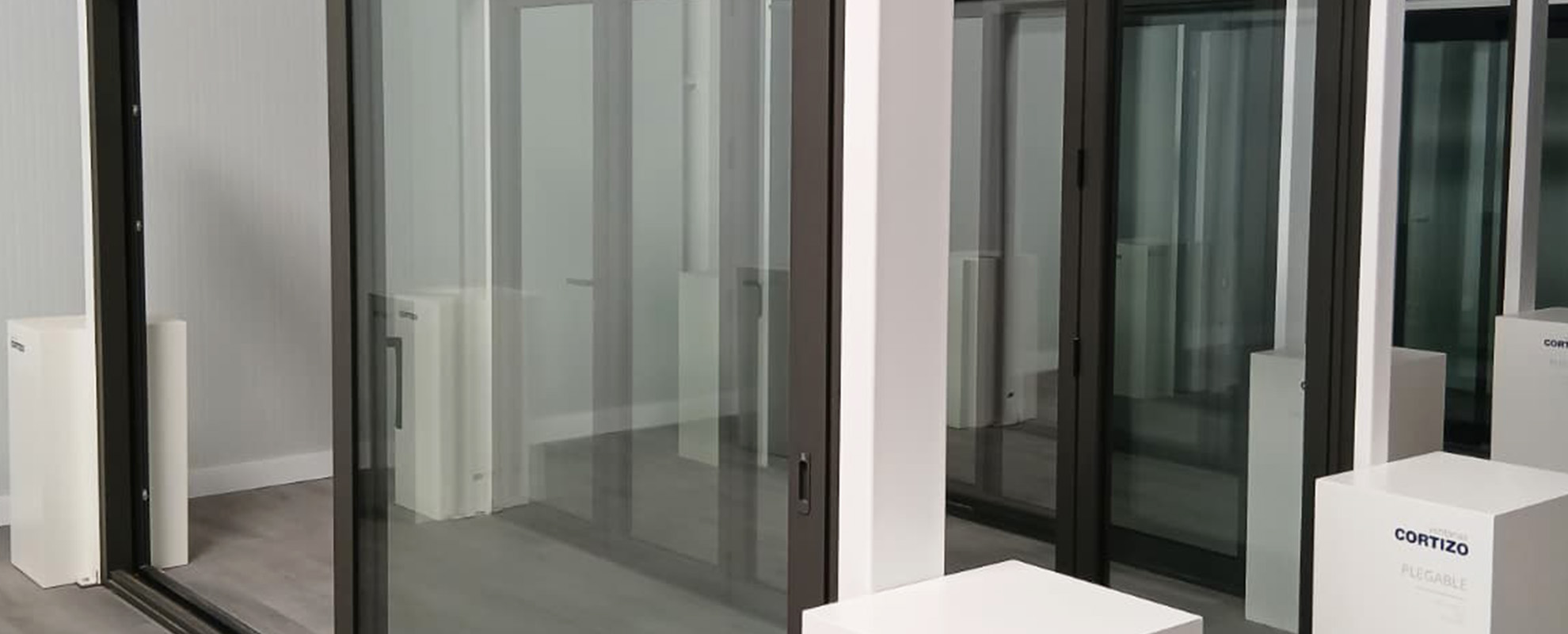 Esposizione Finestre Cortizo presso Alumigonza - finestre in alluminio e PVC Cortizo