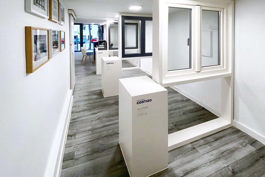 Showroom Fergal Centro - Aluminium- und PVC-Fenster Cortizo