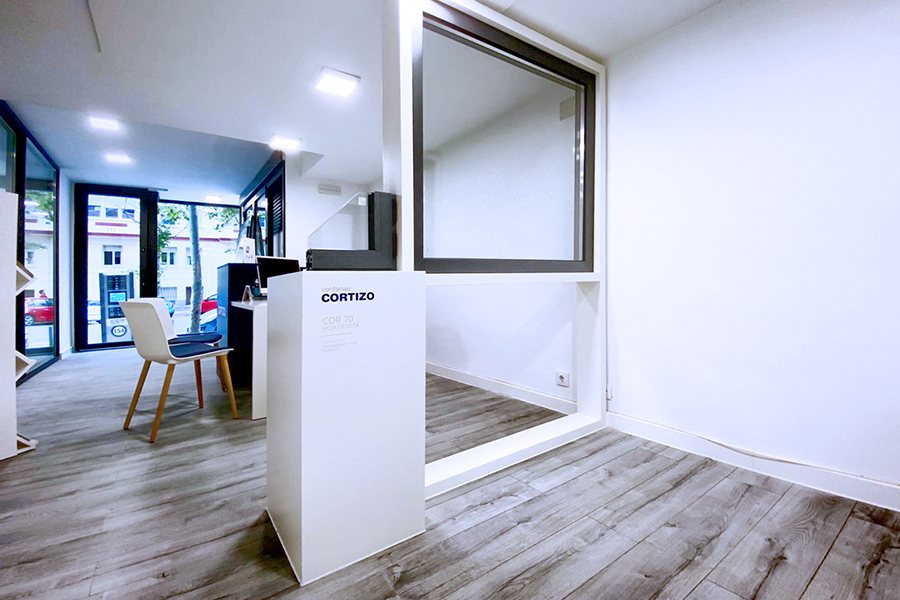 Fergal Centro - imagen 1 - Aluminium- und PVC-Fenster Cortizo