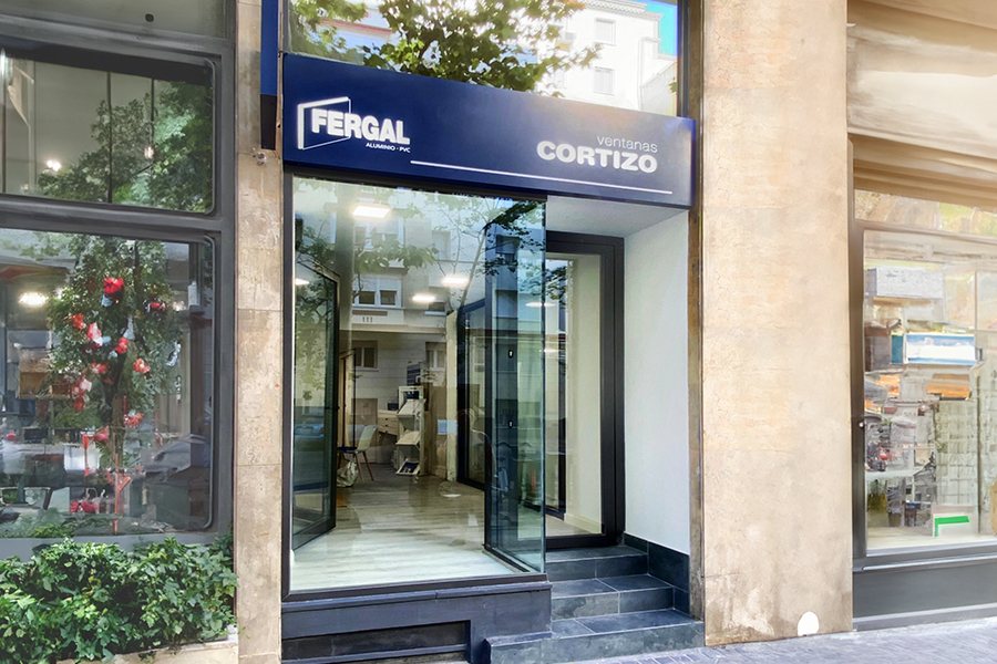 Fergal Centro - Aluminium- und PVC-Fenster Cortizo