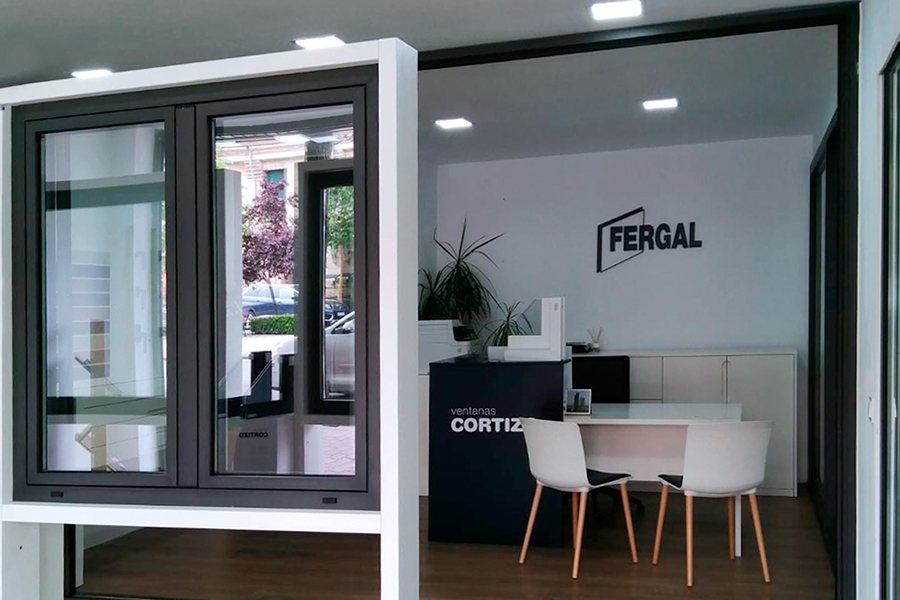 Fergal Villaviciosa - imagen 2 - fenêtres en aluminium et PVC Cortizo