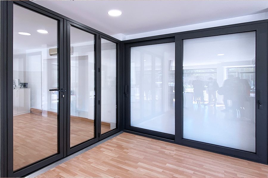 Showroom GOVI - okna aluminiowe i PVC Cortizo