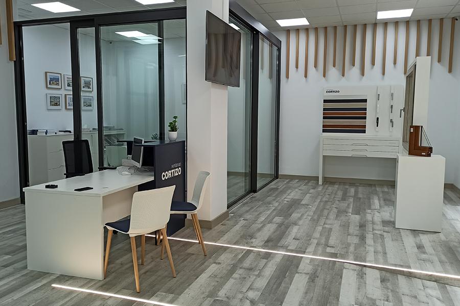 Grupo Luna - imagen 2 - okna aluminiowe i PVC Cortizo