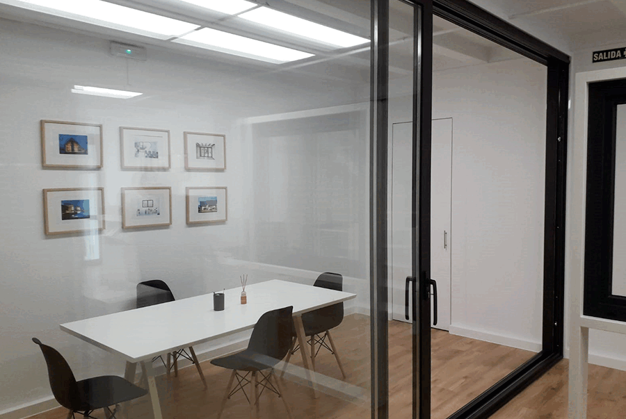 Sala de atención Aluminios José Pena - ferestre din aluminiu și PVC Cortizo