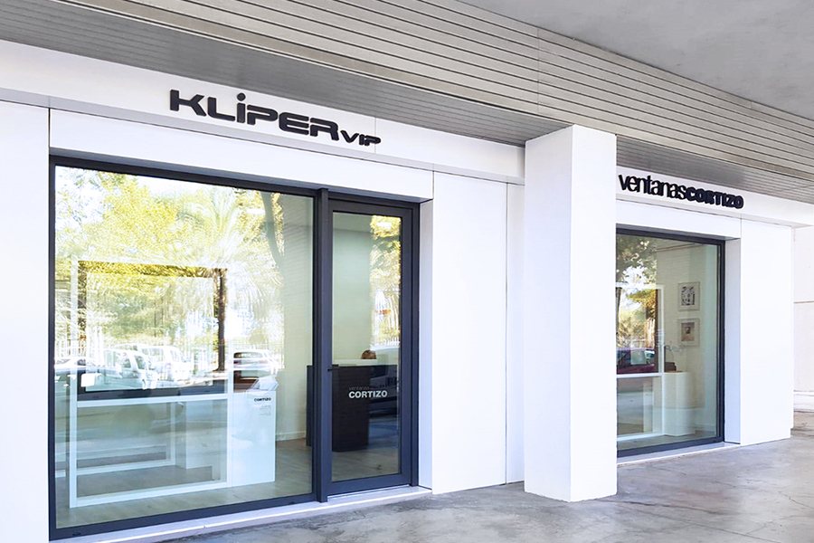 Klipervip Huelva - fenêtres en aluminium et PVC Cortizo