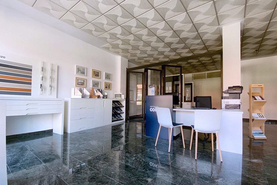 Showroom Aluminios Meco - finestre in alluminio e PVC Cortizo