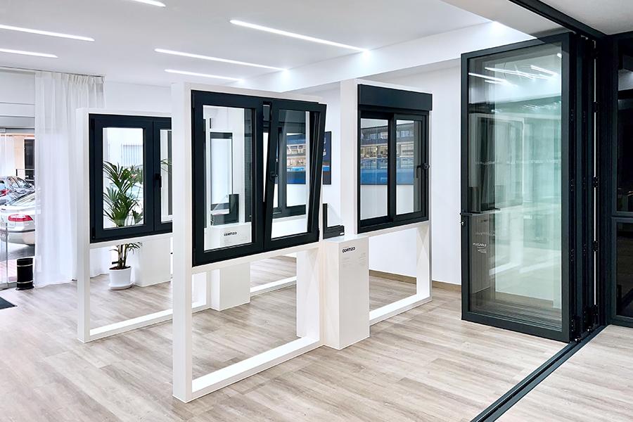Aluminios Ruiz - imagen 1 - Aluminium- und PVC-Fenster Cortizo