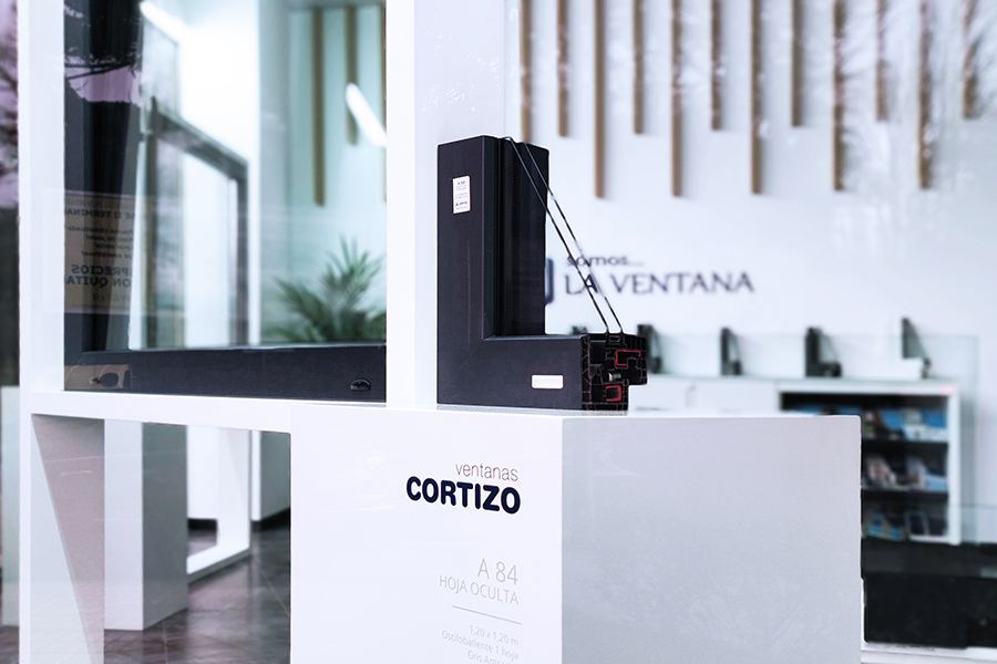 Somos la Ventana Poio - imagen 2 - fenêtres en aluminium et PVC Cortizo