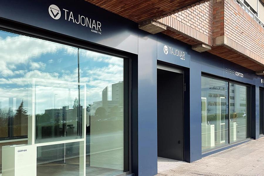 Aluminios Tajonar - fenêtres en aluminium et PVC Cortizo