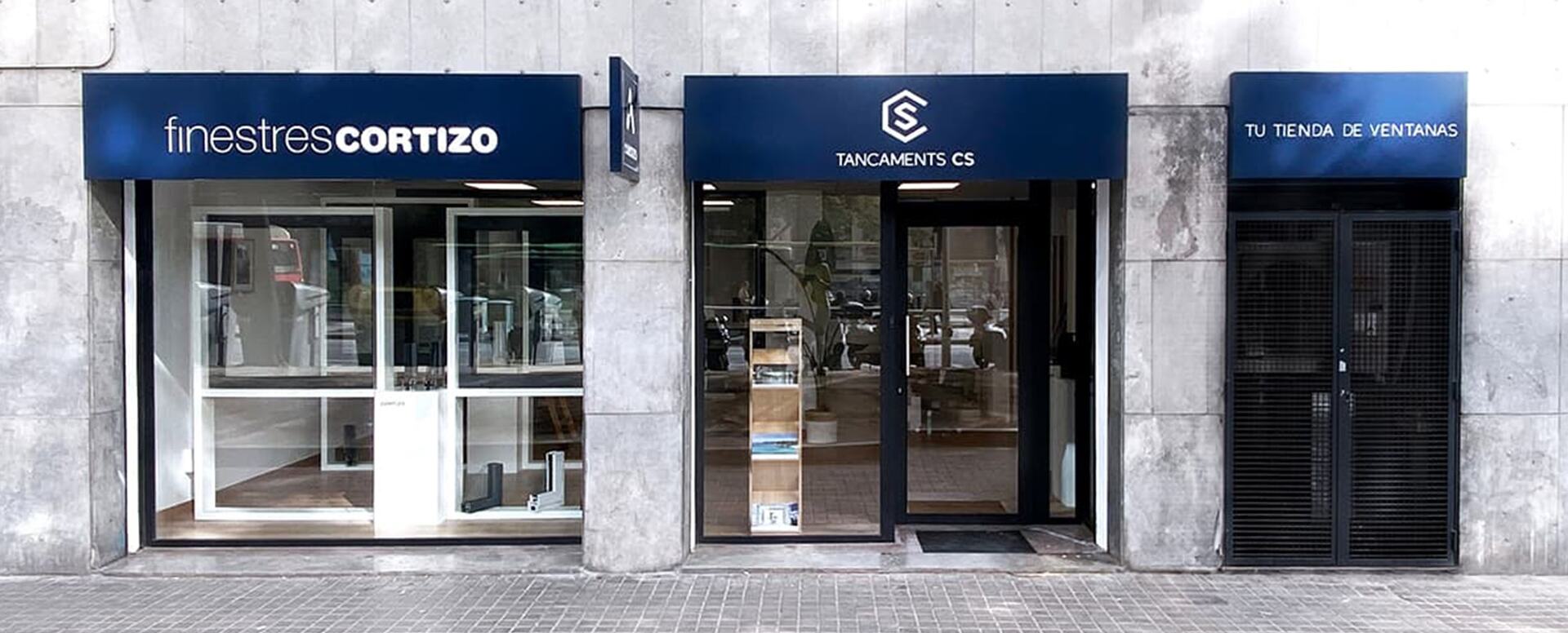 Exposición Okna Cortizo en Tancaments CS - okna aluminiowe i PVC Cortizo
