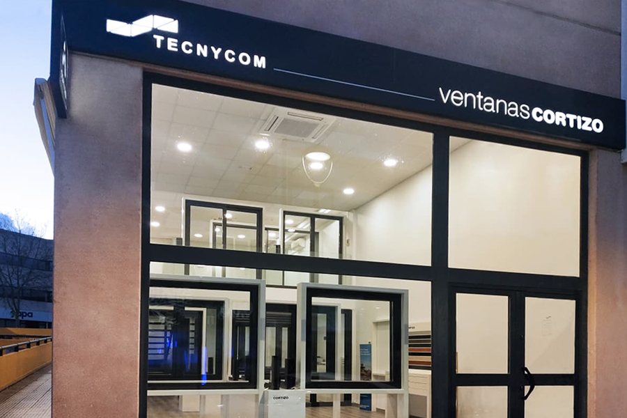 Tecnycom Las Rozas - ferestre din aluminiu și PVC Cortizo